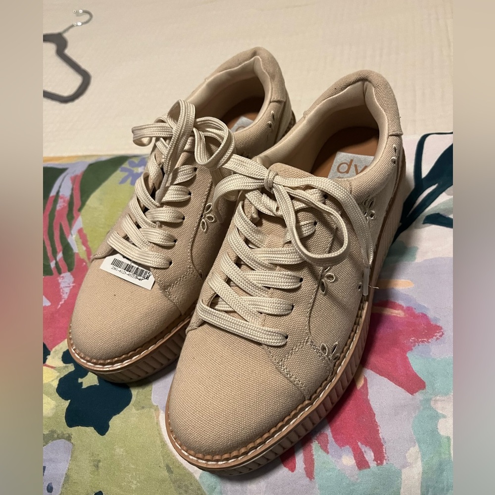 Dolce Vita platform loafer/sneaker